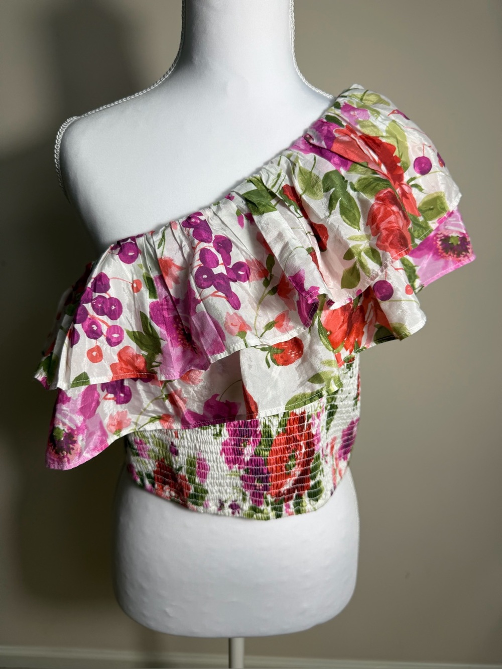 Frisky Fruits and Flowers One Shoulder Smocked Top with Ruffle Size Large NWT